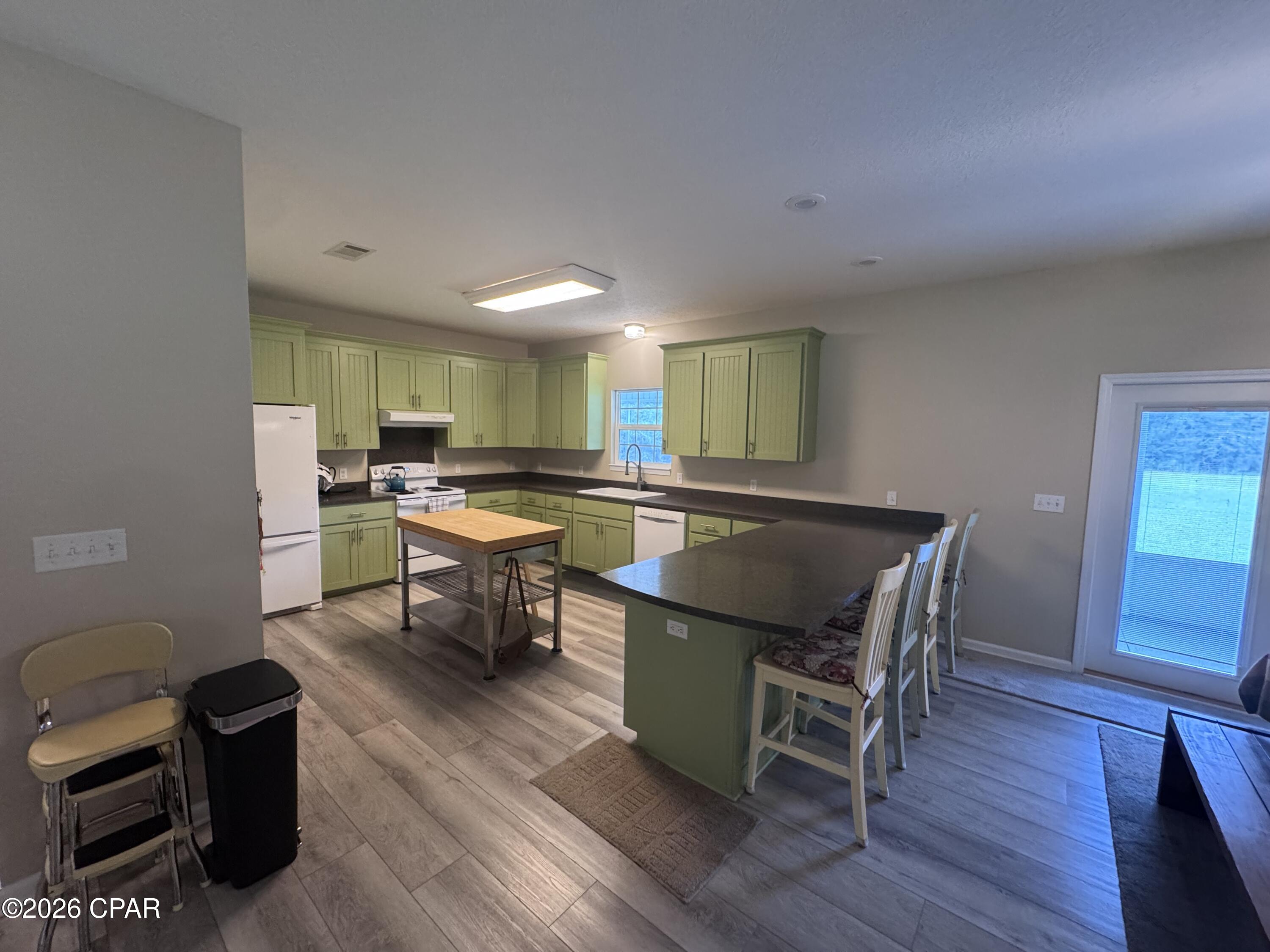 594 Green Bay Road Chipley, FL 32428 - Photo 8 of 51 Gallery Image 8