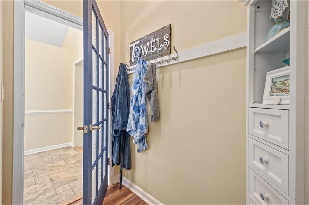 5535 Clearview Road Gibsonia, PA 15044 - Photo 15 of 25 Gallery Image 15