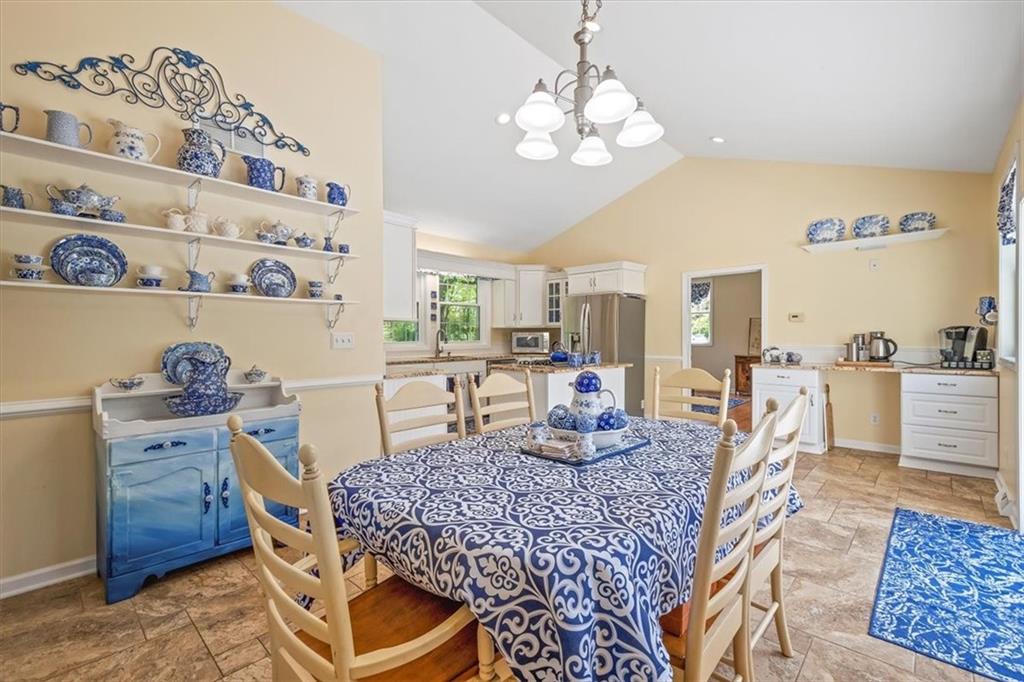 5535 Clearview Road Gibsonia, PA 15044 - Photo 10 of 25 Gallery Image 10