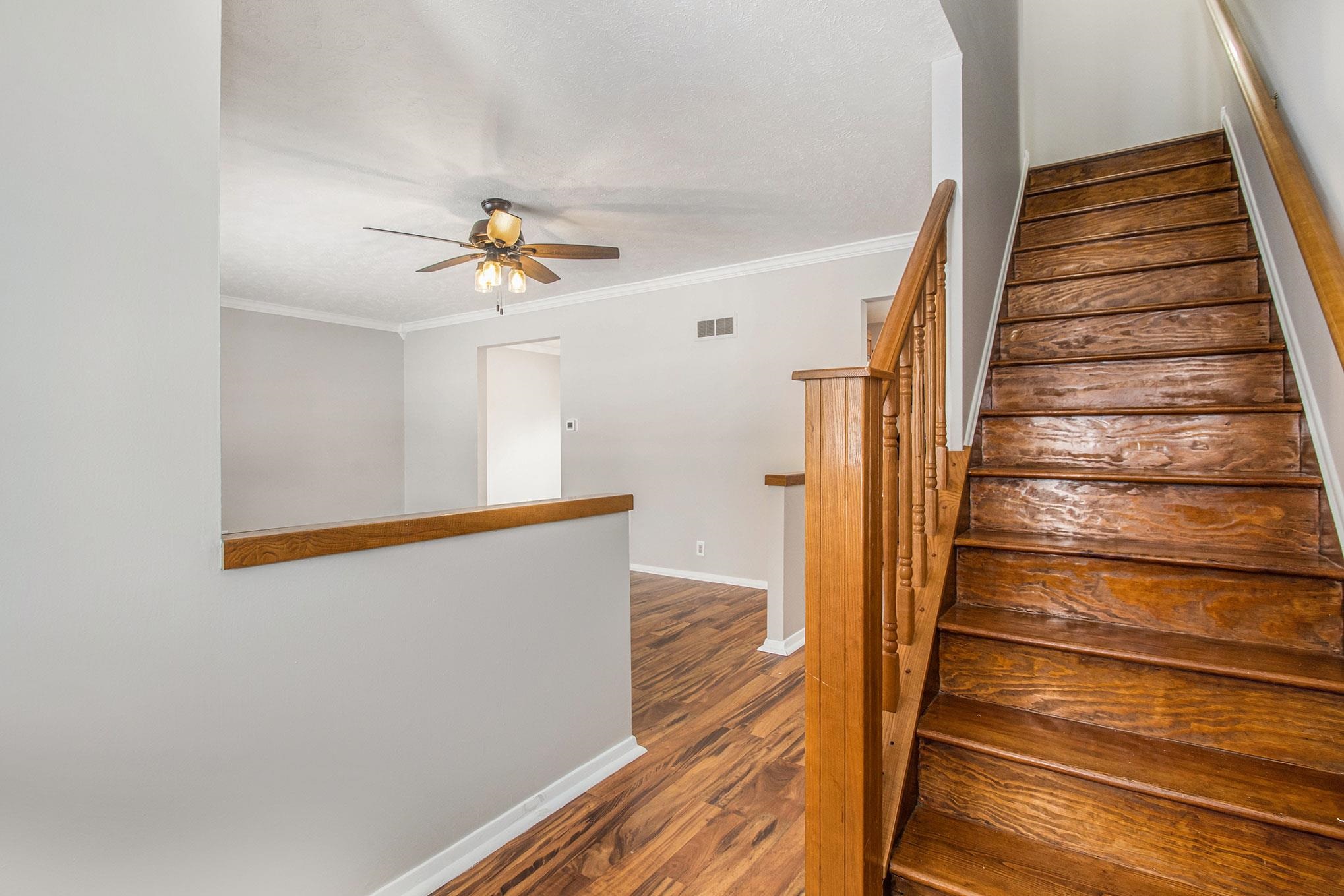 53874 Homeland Road Elkhart, IN 46514 - Photo 3 of 36 Gallery Image 3