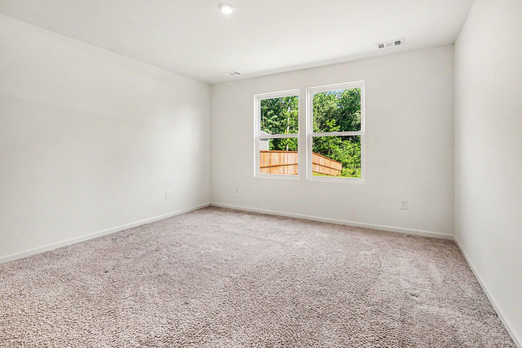 323 Ellis Ferry Road Gaffney, SC 29341 - Photo 17 of 31