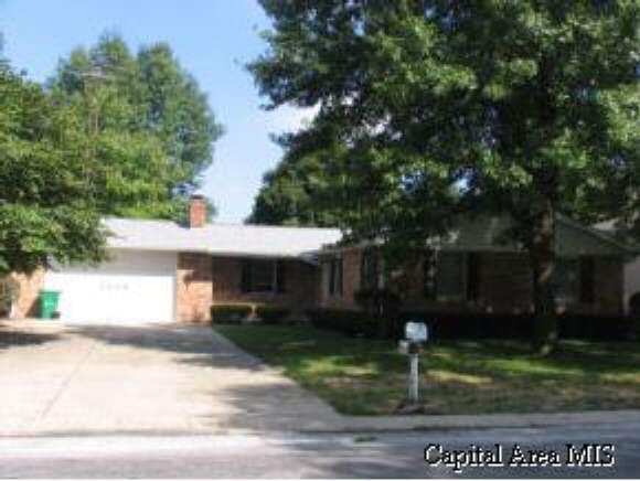 1208 Commanche Road Auburn, IL 62615 - Photo 1 of 1 Gallery Image 1