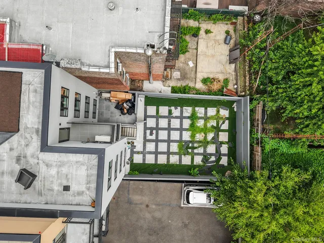 $673,000 | 366 Harman Street, Unit 3F | Bushwick