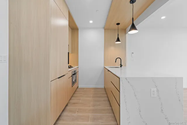 $673,000 | 366 Harman Street, Unit 3F | Bushwick