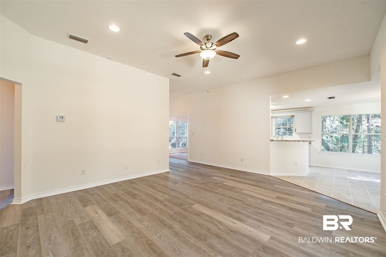 106 Montclair Place Daphne, AL 36526 - Photo 17 of 39