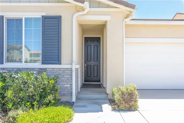 $569,900 | 36372 Flint Drive, Winchester, CA 92596