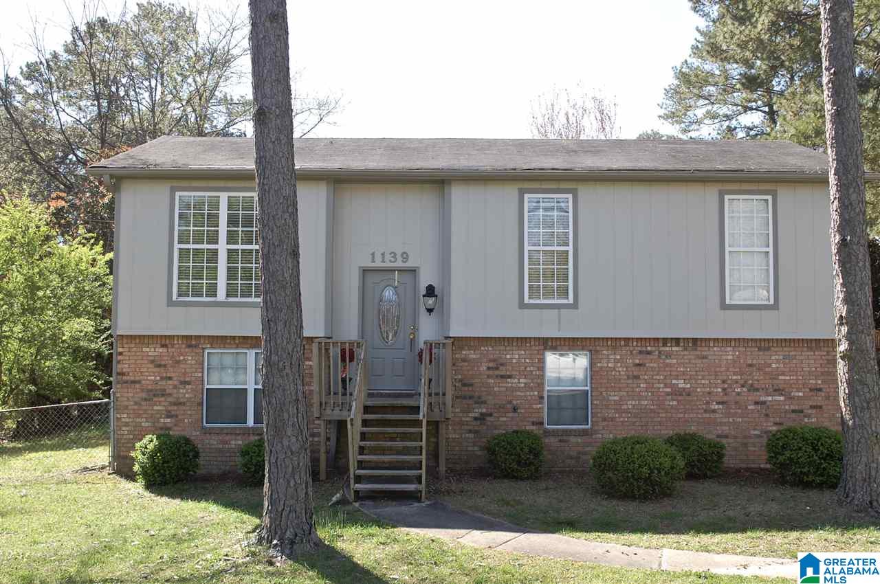 1139 Thompson Road Alabaster, AL 35007 - Photo 2 of 24