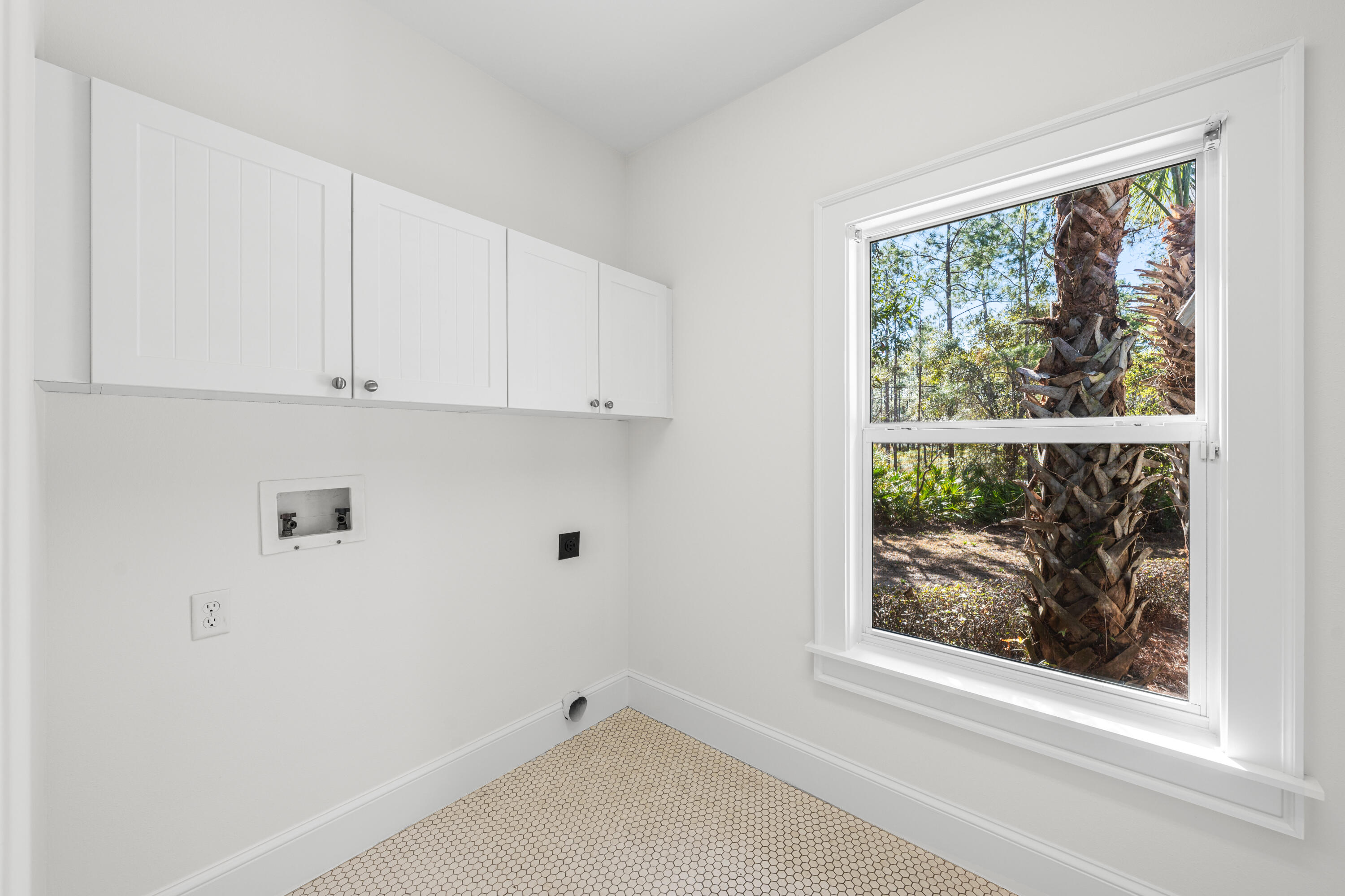611 Amelia Lane Santa Rosa Beach, FL 32459 - Photo 25 of 59 a view of empty room with window