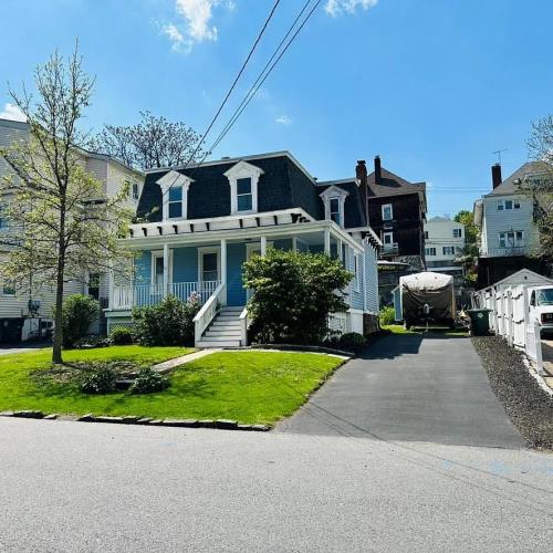 22 Spring Street Port Chester, NY 10573 - Photo 2 of 17