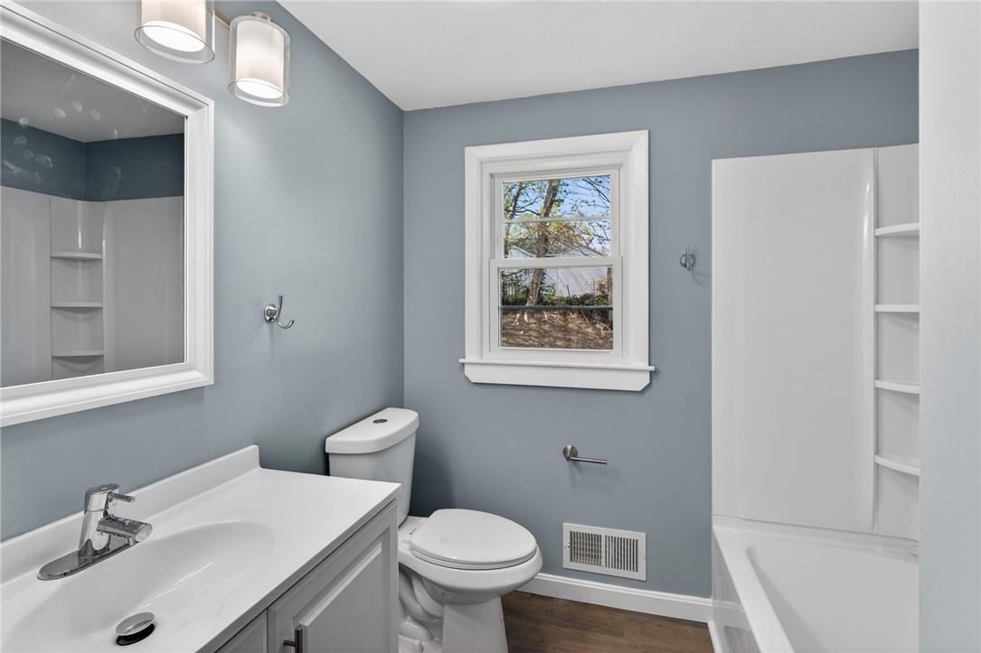 45 Winthrop Road Warwick, RI 02888 - Photo 13 of 27