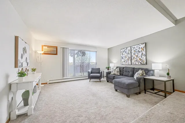 $147,500 | 1690 Highway 36, Unit 224, Roseville, MN 55113