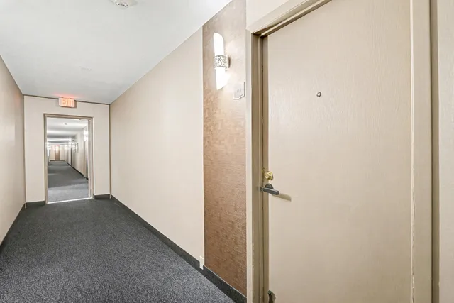 $147,500 | 1690 Highway 36, Unit 224, Roseville, MN 55113