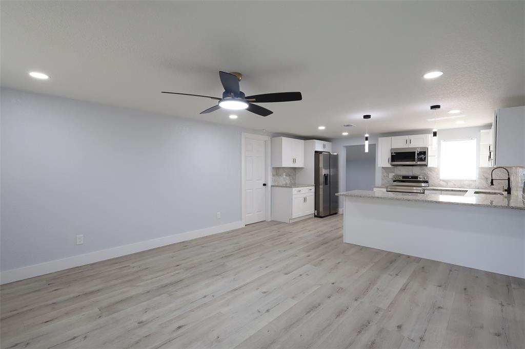 505 Clearfield Road Brandon, FL 33511 - Photo 11 of 40