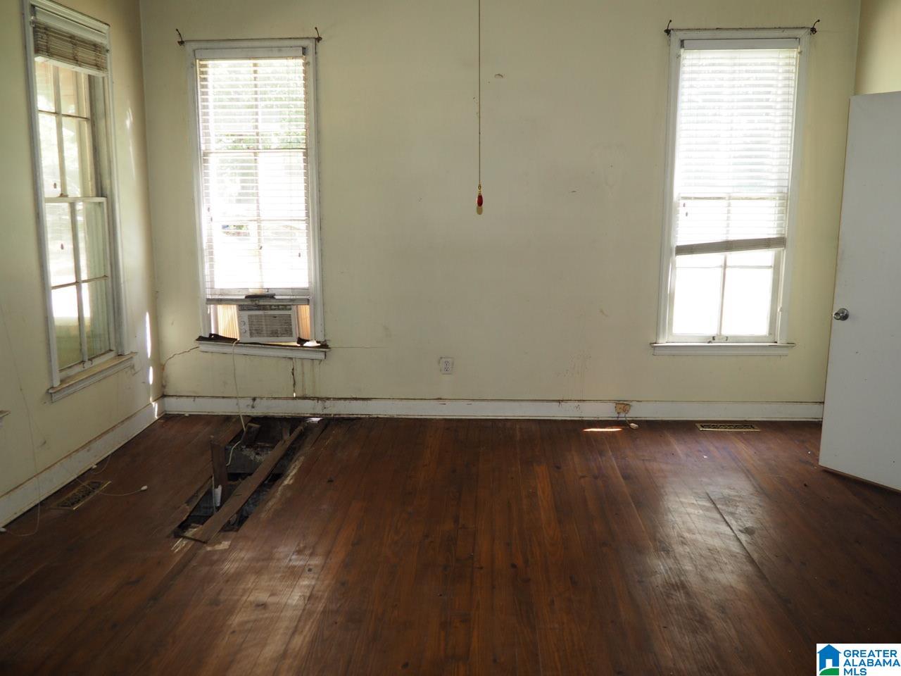2120 Brewster Road Birmingham, AL 35235 - Photo 7 of 16