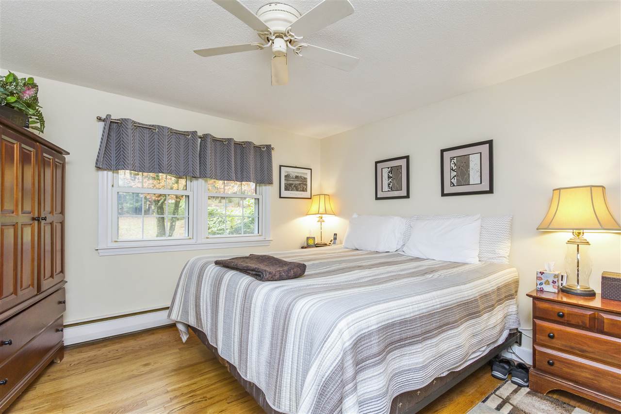 99 Peele Road Nashua, NH 03062 - Photo 9 of 29
