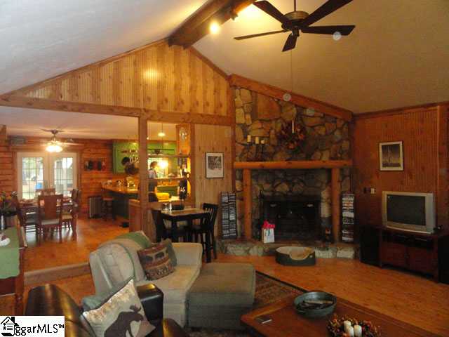 2709 West Georgia Road Piedmont, SC 29673 - Photo 3 of 22
