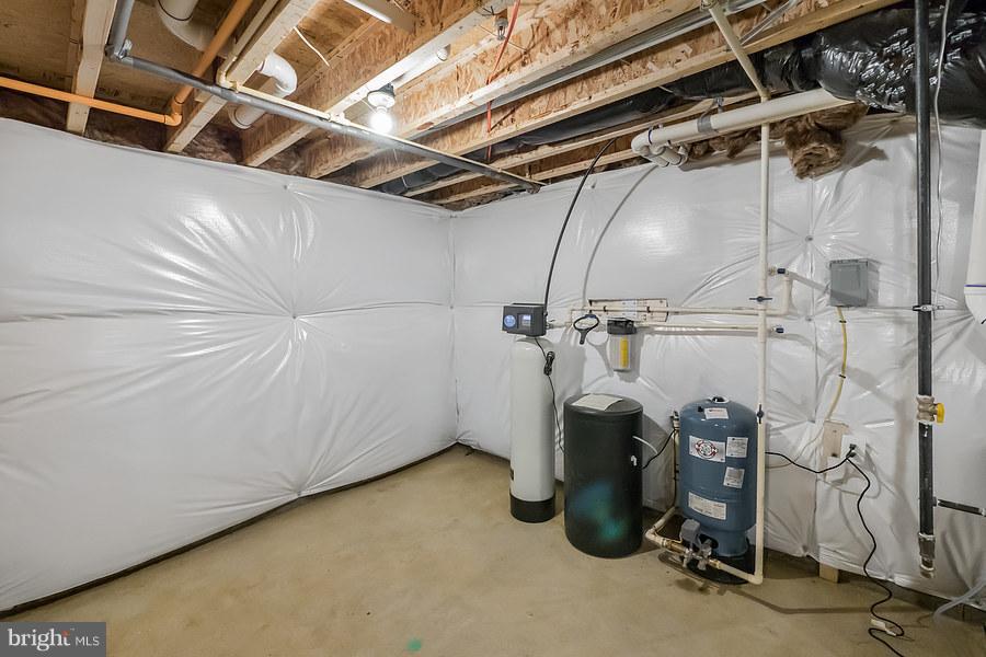 1623 Bishop Road Edgewater, MD 21037 - Photo 11 of 13 Basement