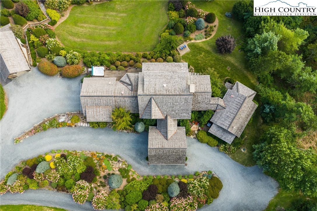 333 Windy Ridge Road Vilas, NC 28692 - Photo 9 of 46