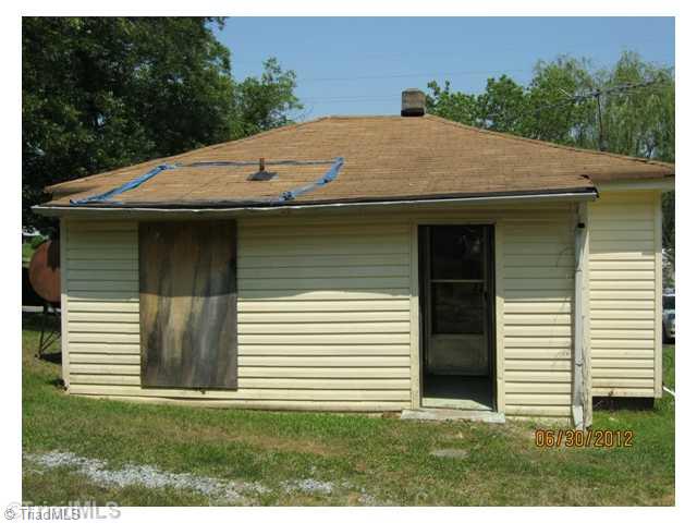 1333 Ridge Road Lexington, NC 27295 - Photo 2 of 10 Exterior Back.