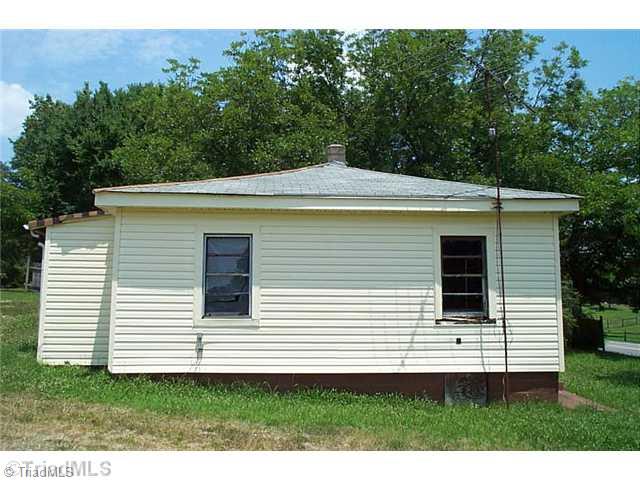 1333 Ridge Road Lexington, NC 27295 - Photo 5 of 10 Other. Side View