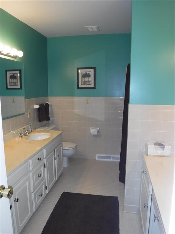 1224 Alderly Road Indianapolis, IN 46260 - Photo 30 of 36 Gallery Image 30