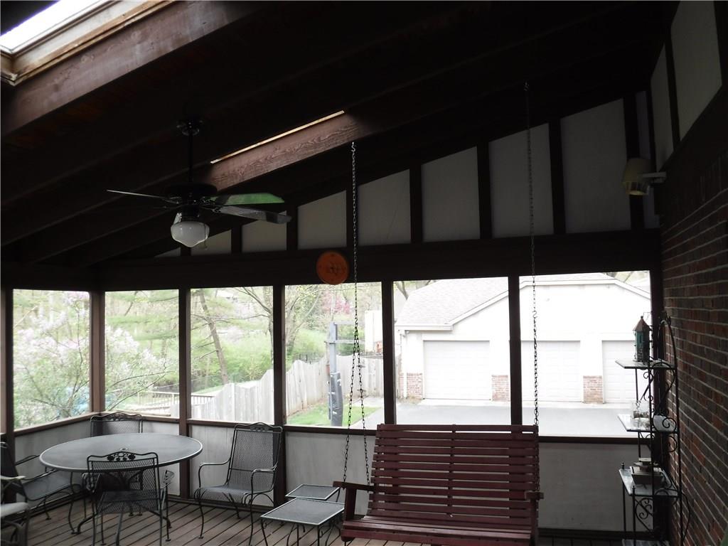 1224 Alderly Road Indianapolis, IN 46260 - Photo 32 of 36 Gallery Image 32