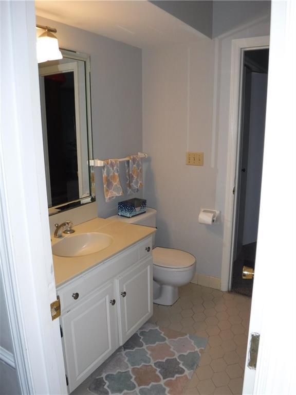 1224 Alderly Road Indianapolis, IN 46260 - Photo 33 of 36 Gallery Image 33