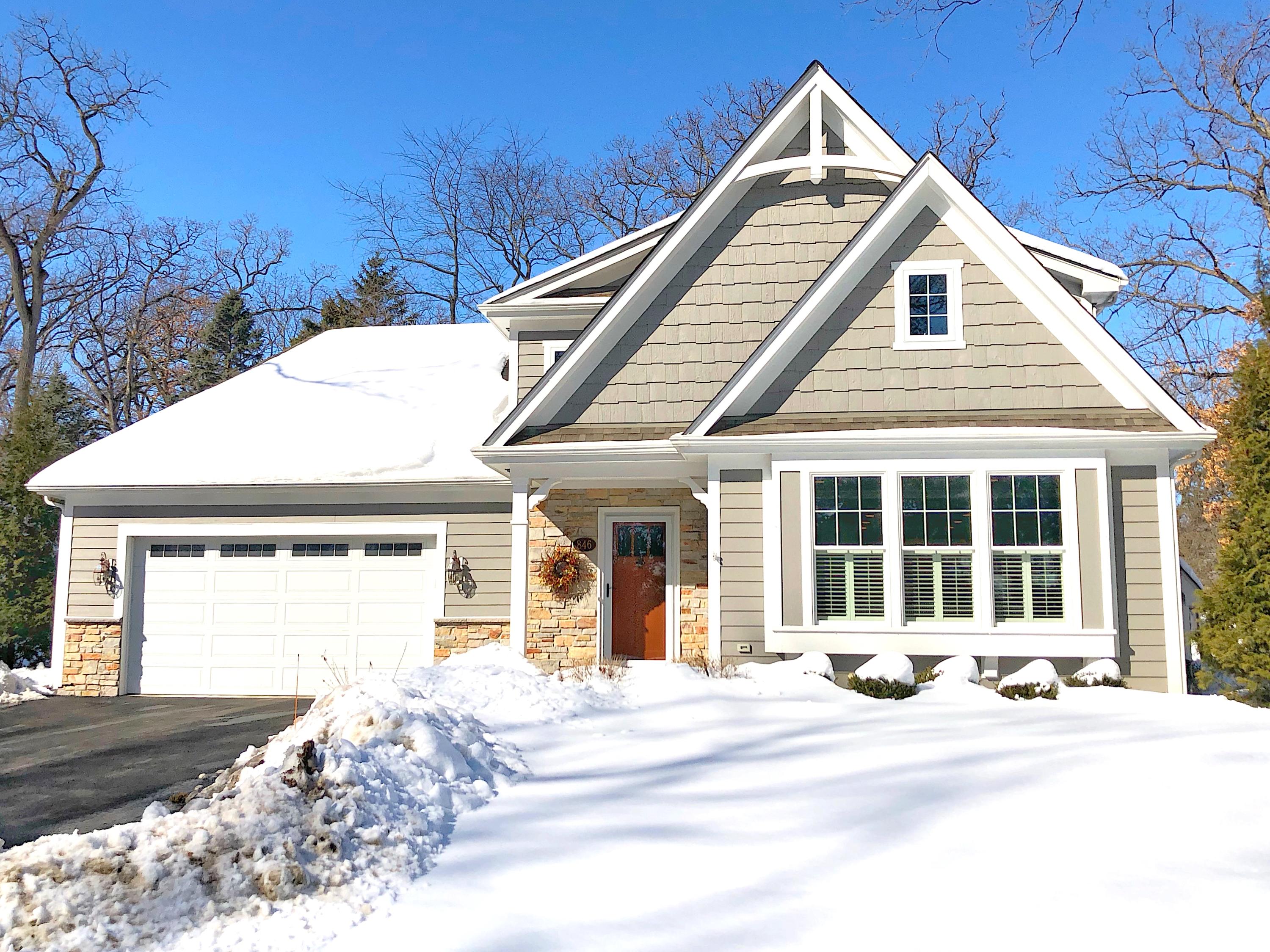 846 Brickley Drive Fontana, WI 53125 - Photo 1 of 1 http://countryclubestateshome.com