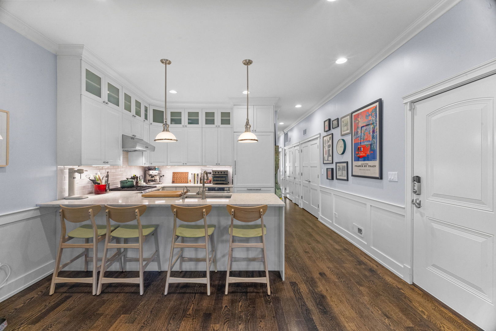 3322 North Kenmore Avenue, Unit 2 Chicago, IL 60657 - Photo 7 of 22