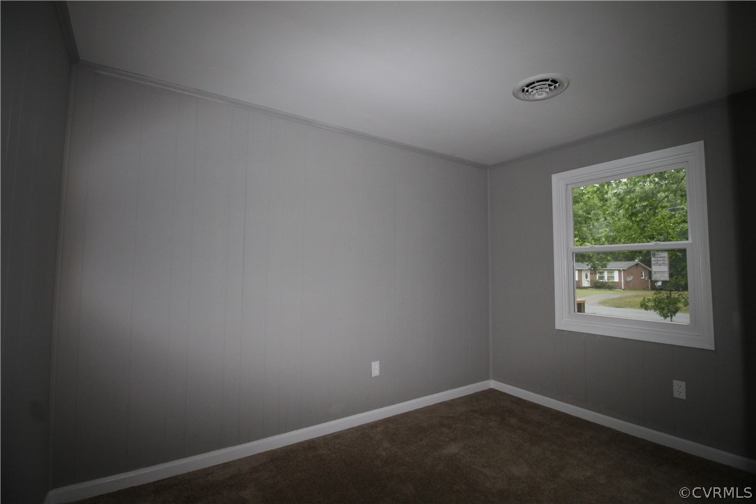 3230 The Loop Road Richmond, VA 23231 - Photo 7 of 11 Gallery Image 7