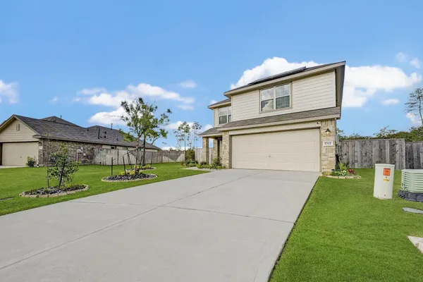 $2,100 | 1702 Campos Court, Conroe, TX 77301