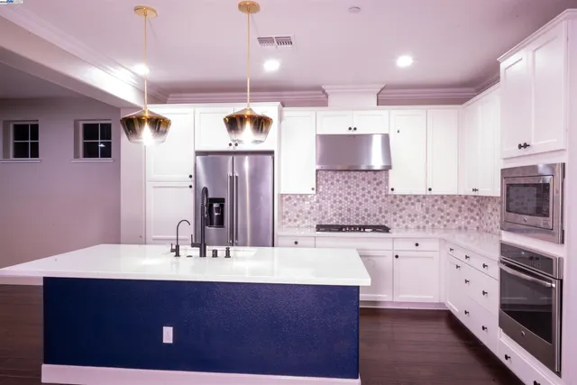 $5,750,000 | 7212 Mount Veeder Road, Dublin, CA 94568