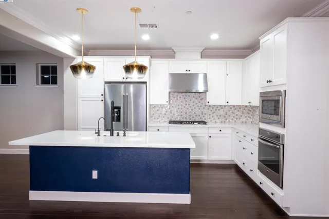 $5,750,000 | 7212 Mount Veeder Road, Dublin, CA 94568