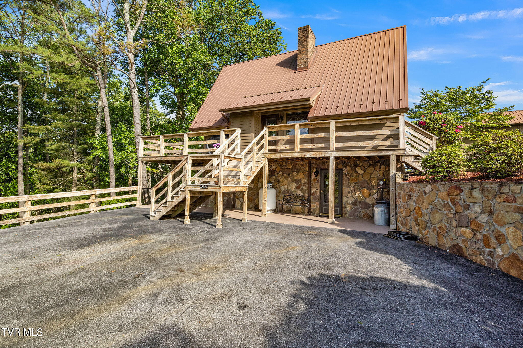 23336 Bowman Road Abingdon, VA 24211 - Photo 47 of 58 47-web-or-mls-IMG_4853
