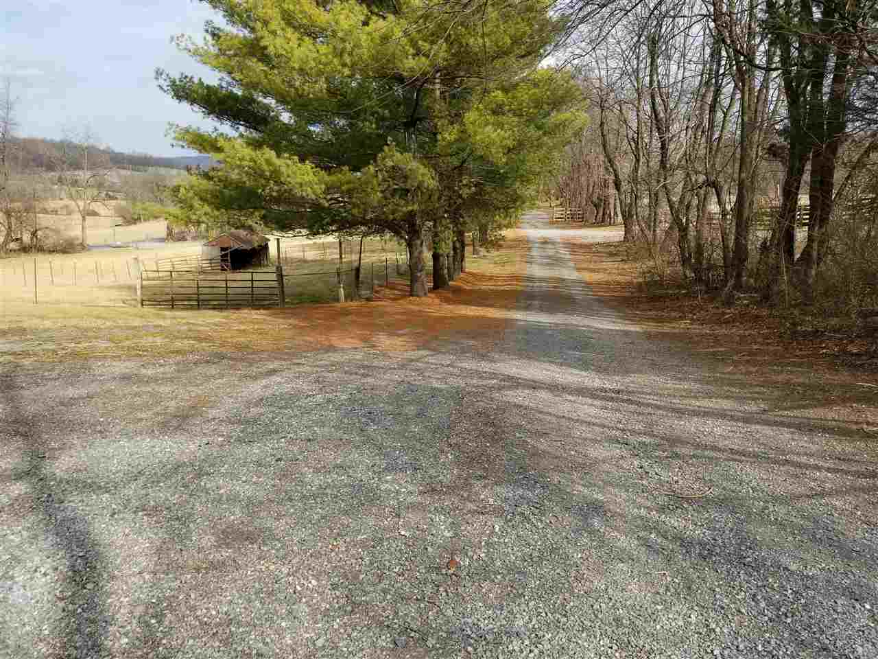7349 Trissels Road Broadway, VA 22815 - Photo 10 of 13 Gallery Image 10