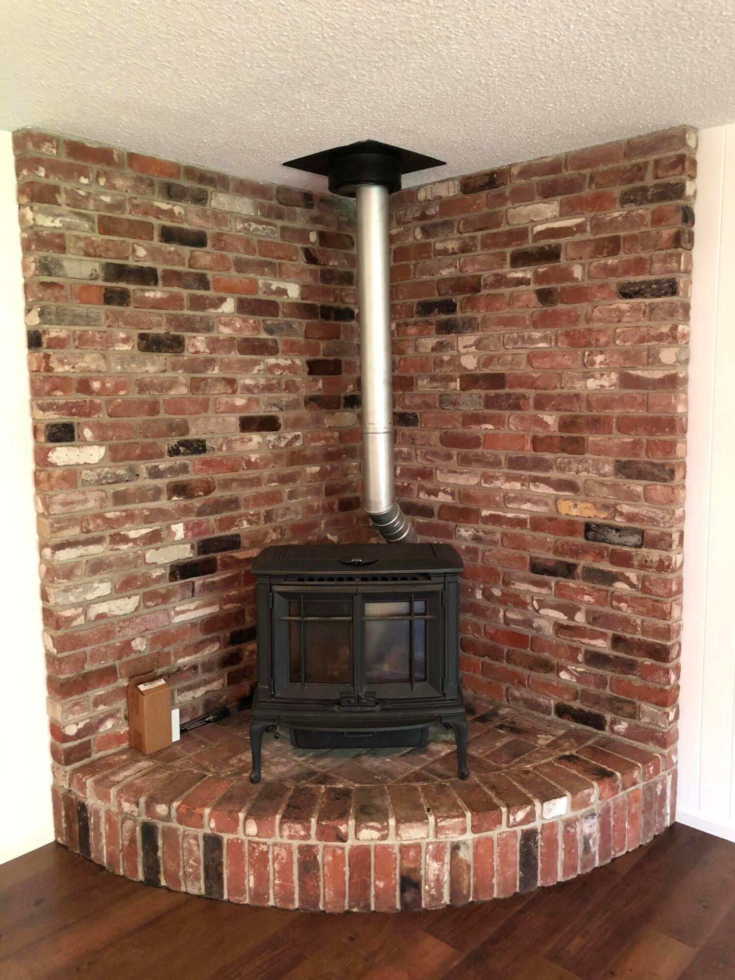 1600 Spring Street Medford, OR 97504 - Photo 17 of 55 Pellet stove