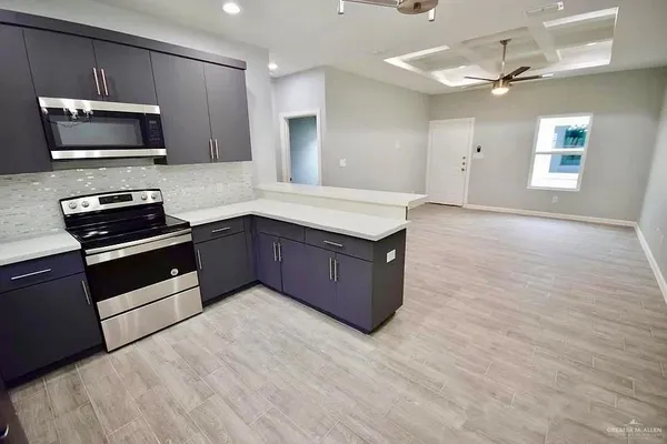 $1,150 | 1412 South Iris Street, Pharr, TX 78577