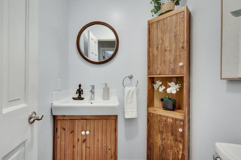 3684 Hunting Ridge Drive Southwest Lilburn, GA 30047 - Photo 18 of 57