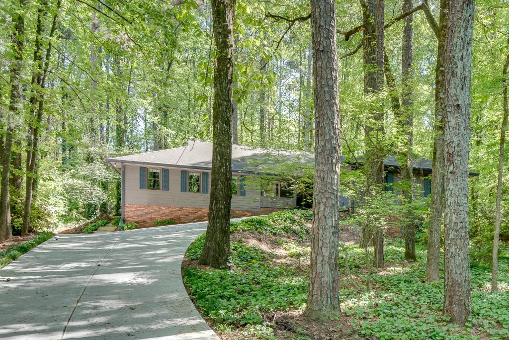 3684 Hunting Ridge Drive Southwest Lilburn, GA 30047 - Photo 2 of 57