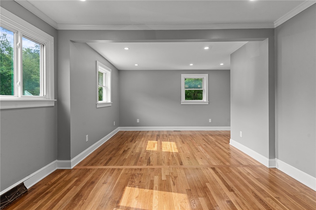 249 Barneyville Road Swansea, MA 02777 - Photo 28 of 40