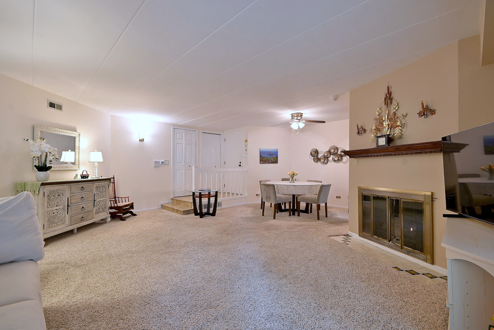 462 South President Street, Unit 101 Carol Stream, IL 60188 - Photo 13 of 40