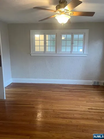 $3,800 | 203 Lenox Avenue, Pompton Lakes, NJ 07442