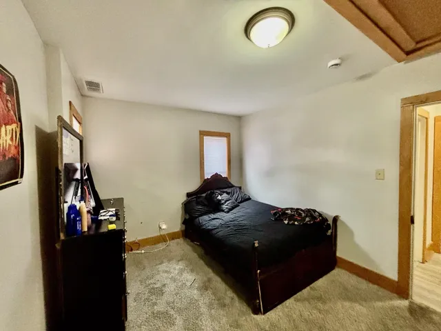 $299,800 | 1131 North Main Street, Rockford, IL 61103