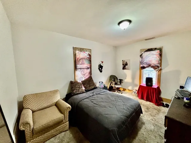 $299,800 | 1131 North Main Street, Rockford, IL 61103