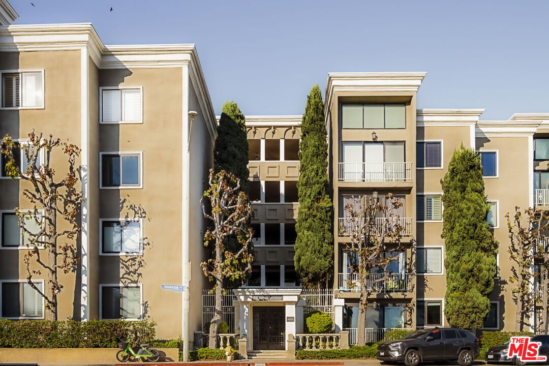 8455 Fountain Avenue, Unit 411 West Hollywood, CA 90069 - Photo 2 of 27 front view of a large building