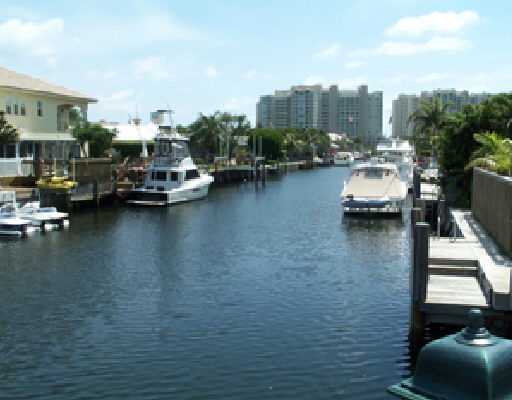 799 Dover Street Boca Raton, FL 33487 - Photo 2 of 8 Additional Photo