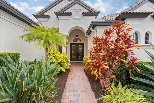 $1,425,000 | 6914 Brier Creek Court, Lakewood Ranch, FL 34202