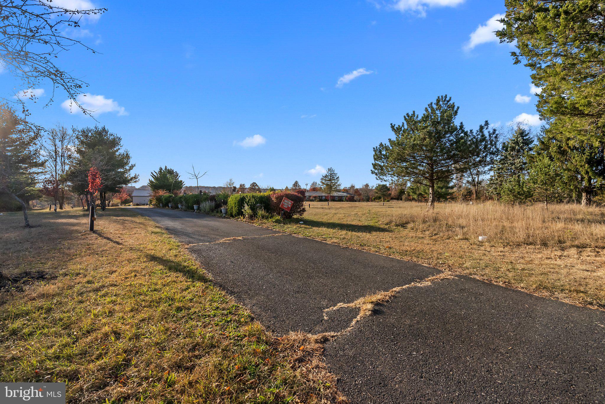 1990 Krammes Road Quakertown, PA 18951 - Photo 38 of 39 driveway