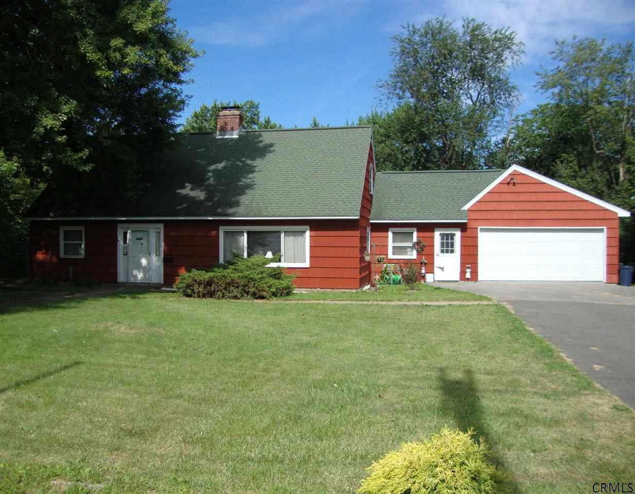 2437 Lenox Road Schenectady, NY 12308 - Photo 6 of 17 Photo 6