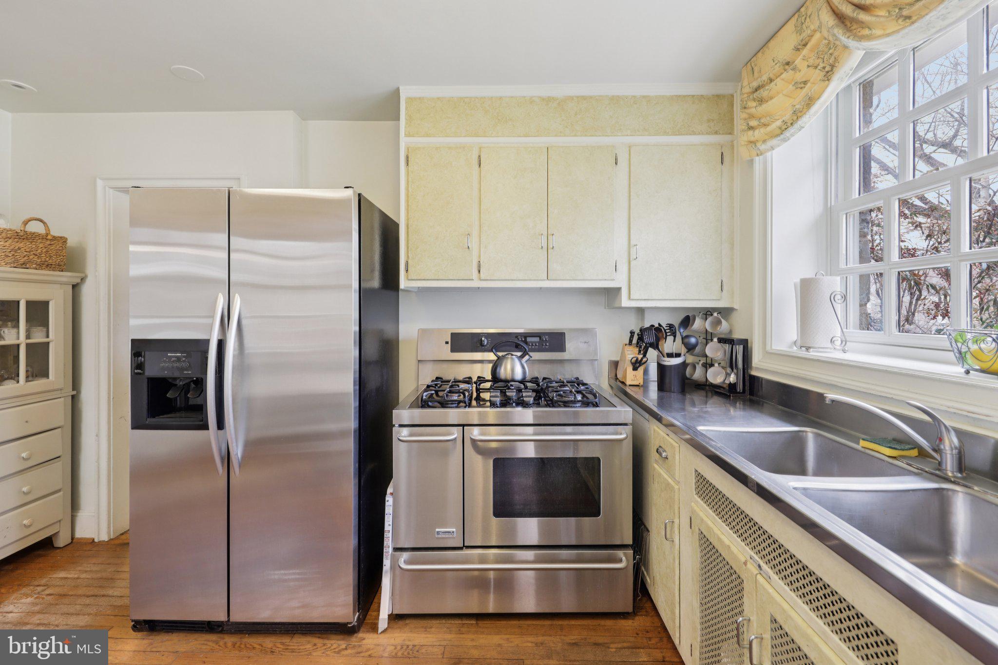 4968 Quebec Street Northwest Washington, DC 20016 - Photo 14 of 39